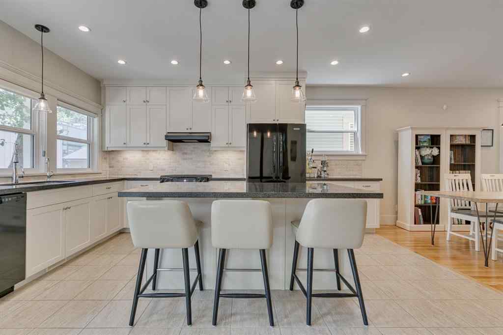 MLS® A2228494 - 609 23 Avenue SW in Cliff Bungalow Calgary, Residential