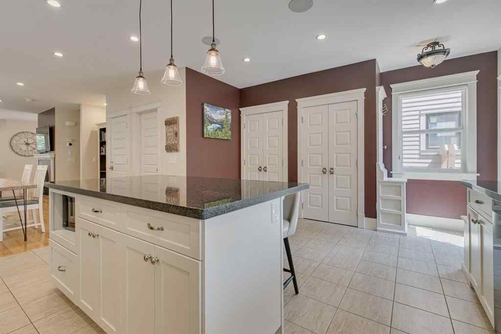 MLS® A2228494 - 609 23 Avenue SW in Cliff Bungalow Calgary, Residential
