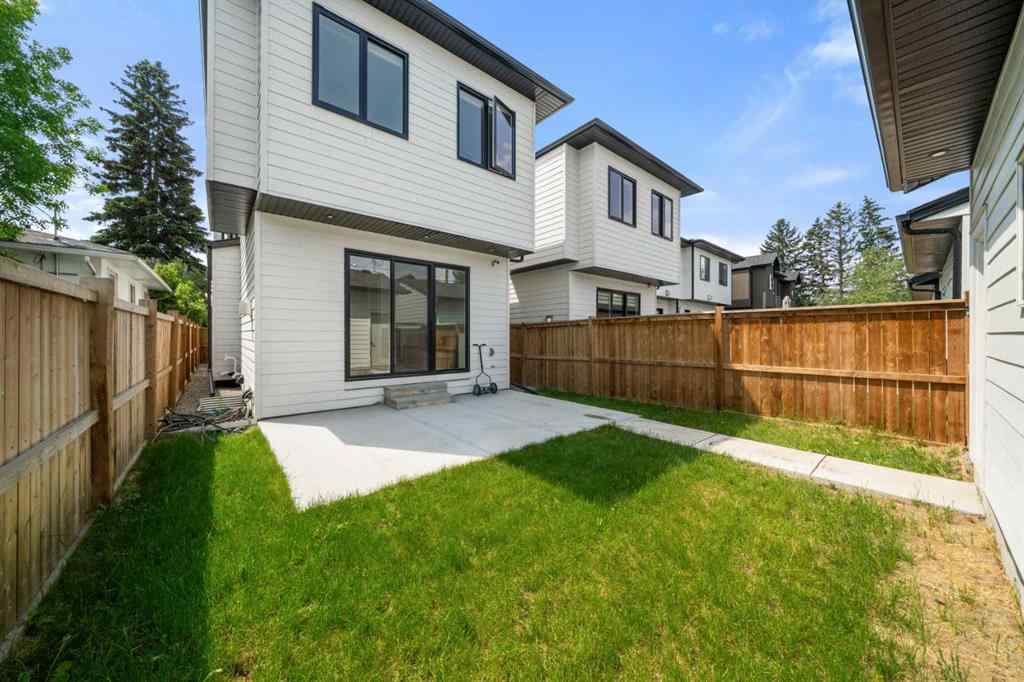 MLS® A2228517 - 1828 18 Avenue NW in Capitol Hill Calgary, Residential