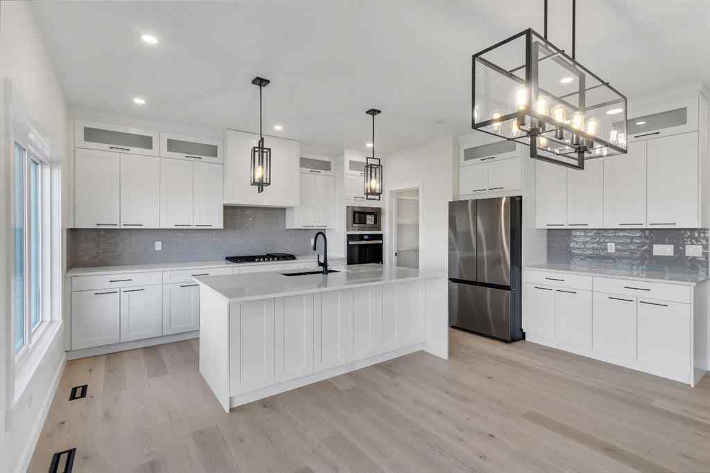 MLS® A2228529 - 14 Ranchers Meadows  in Air Ranch Okotoks, Residential