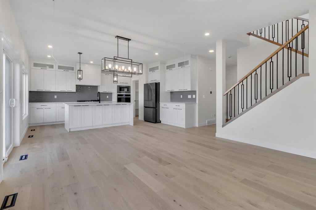 MLS® A2228529 - 14 Ranchers Meadows  in Air Ranch Okotoks, Residential