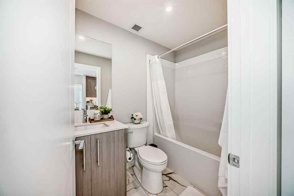 MLS® A2228559 - Unit #2208 6 Merganser Drive W in Chelsea_CH Chestermere, Residential