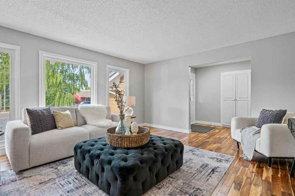 MLS® A2228582 - 308 Parkridge Green SE in Parkland Calgary, Residential