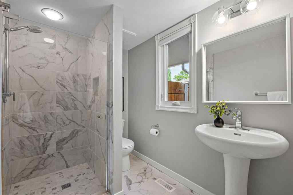 MLS® A2228582 - 308 Parkridge Green SE in Parkland Calgary, Residential