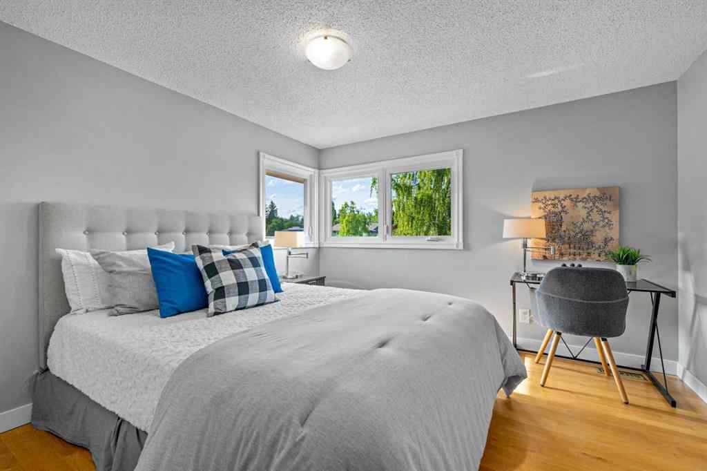 MLS® A2228582 - 308 Parkridge Green SE in Parkland Calgary, Residential