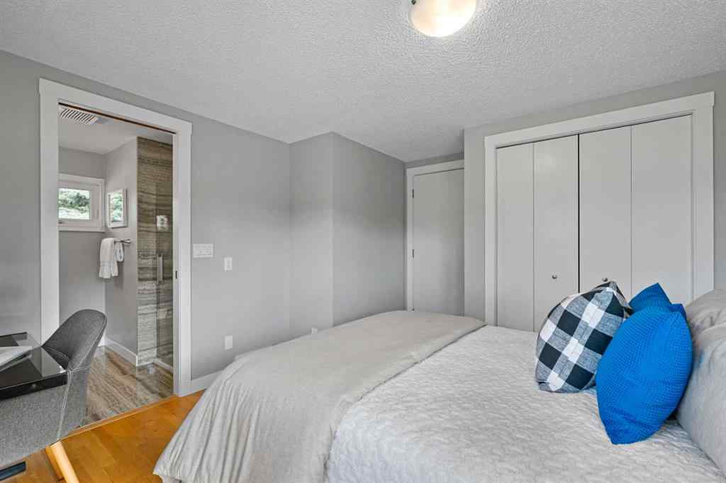 MLS® A2228582 - 308 Parkridge Green SE in Parkland Calgary, Residential