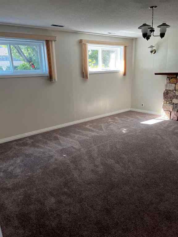 MLS® A2228583 - 4928 40 Avenue NW in Varsity Calgary, Residential