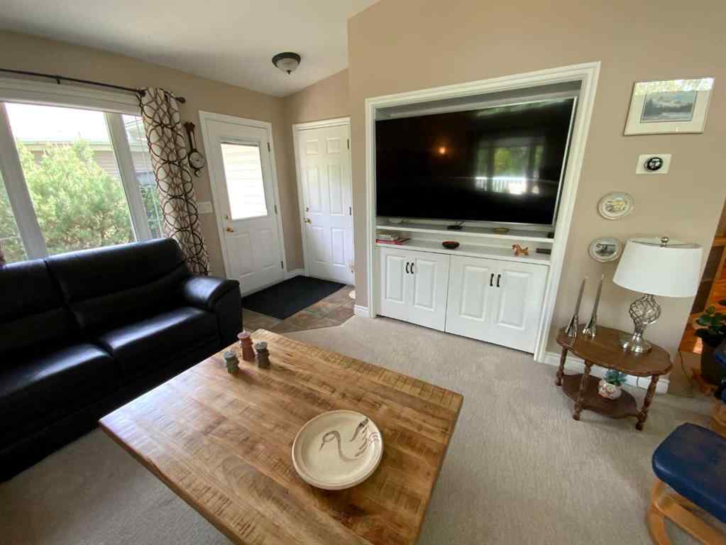 MLS® A2228617 - 522 5 Street SE in NONE Three Hills, Residential