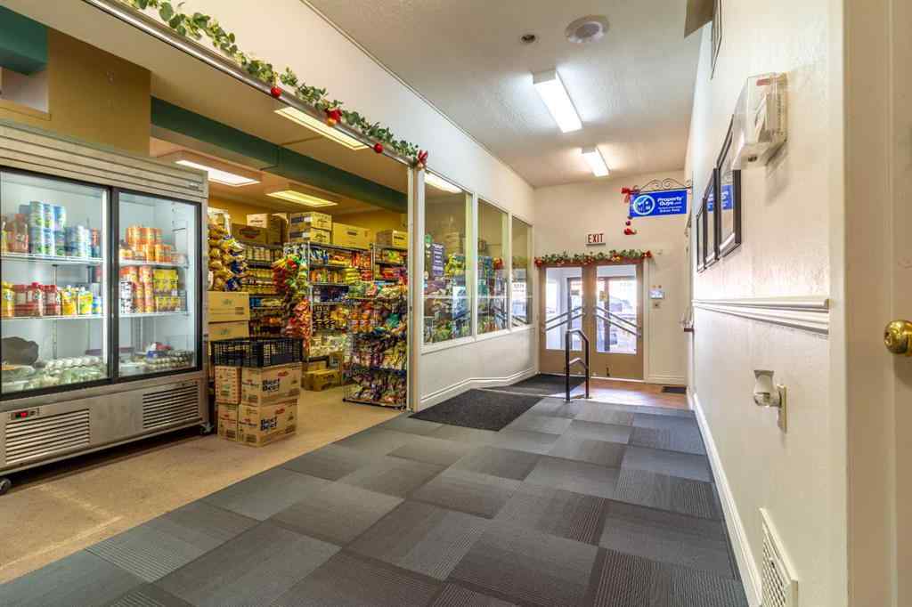 MLS® A2228642 - 5224 48 Avenue  in NONE Taber, Commercial