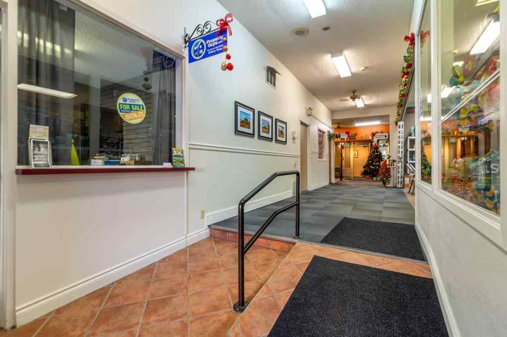 MLS® A2228642 - 5224 48 Avenue  in NONE Taber, Commercial