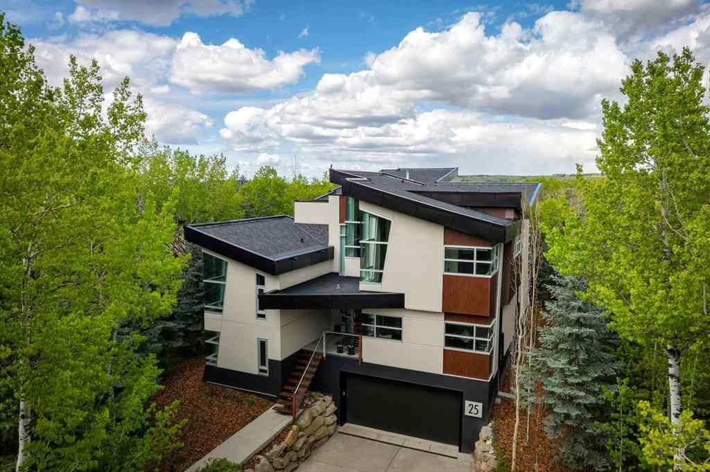 MLS® A2228644 - 25 Posthill Drive SW in Springbank Hill Calgary, Residential