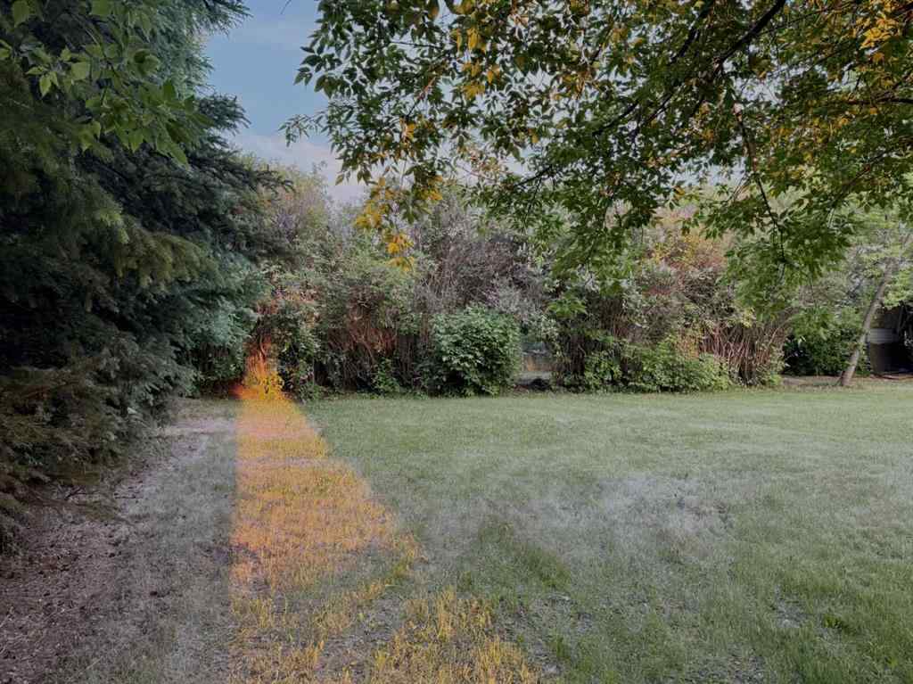 MLS® A2228678 - 4621 46 Street  in Wes Jackson Lacombe, Commercial