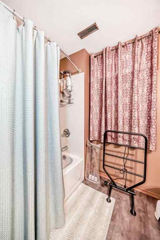 MLS® A2228732 - 368 Heritage Crescent W in Heritage Heights Lethbridge, Residential