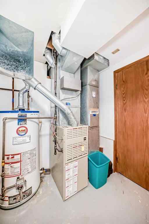 MLS® A2228732 - 368 Heritage Crescent W in Heritage Heights Lethbridge, Residential