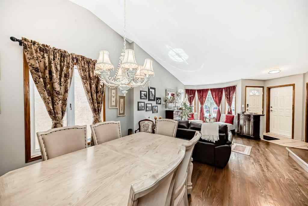 MLS® A2228732 - 368 Heritage Crescent W in Heritage Heights Lethbridge, Residential