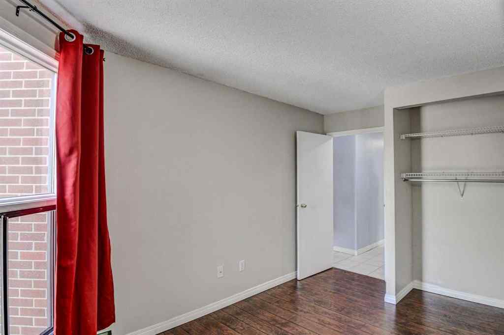 MLS® A2228746 - Unit #204 1900 25A Street SW in Richmond Calgary, Residential