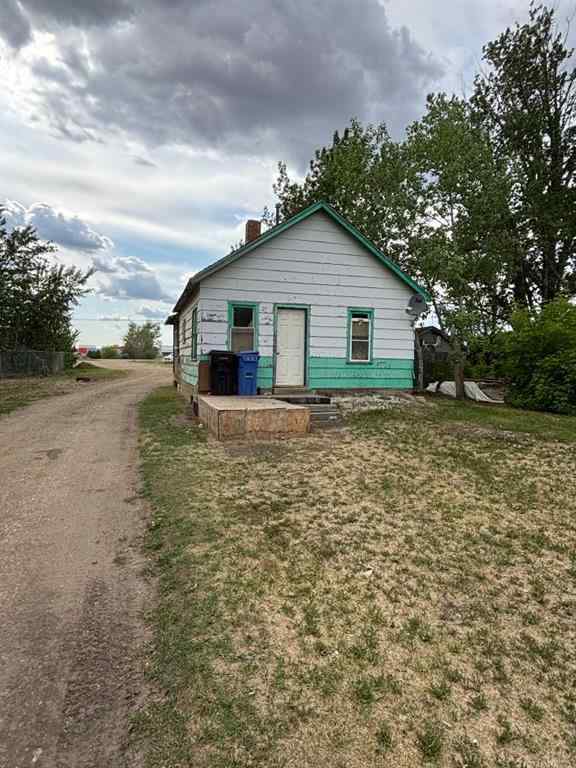 MLS® A2228768 - 5605 50st   in NONE Grimshaw, Residential
