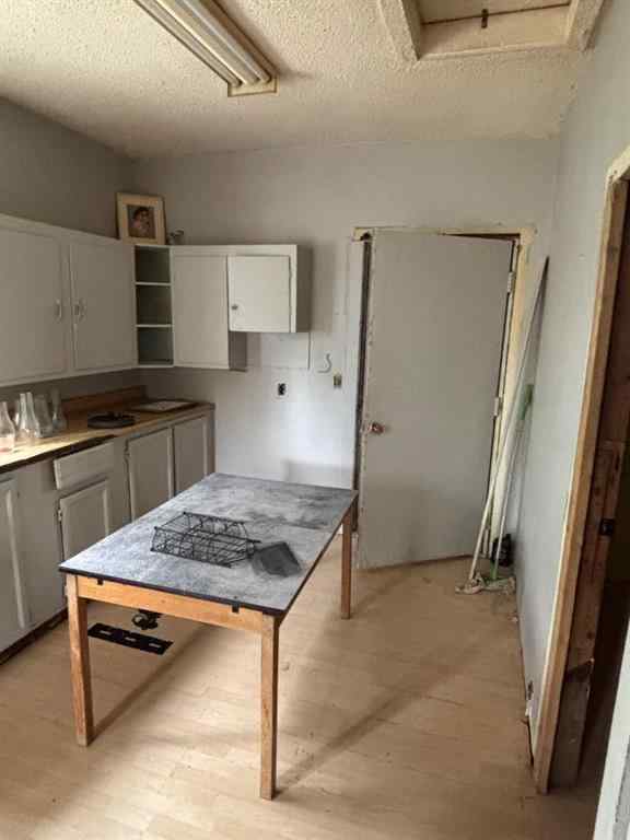MLS® A2228768 - 5605 50st   in NONE Grimshaw, Residential