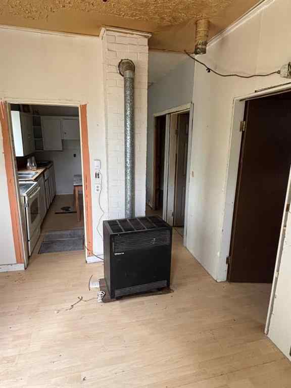 MLS® A2228768 - 5605 50st   in NONE Grimshaw, Residential