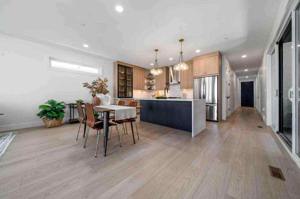 MLS® A2228769 - 3617 10 Avenue SW in SW Southridge Medicine Hat, Residential