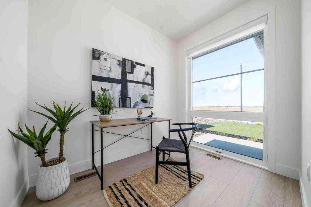 MLS® A2228769 - 3617 10 Avenue SW in SW Southridge Medicine Hat, Residential