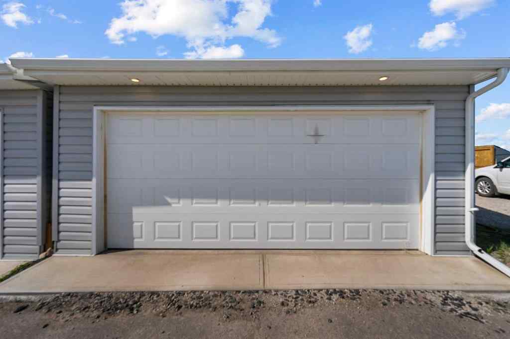 MLS® A2228776 - 1961 Rangeview Drive SE in Rangeview Calgary, Residential