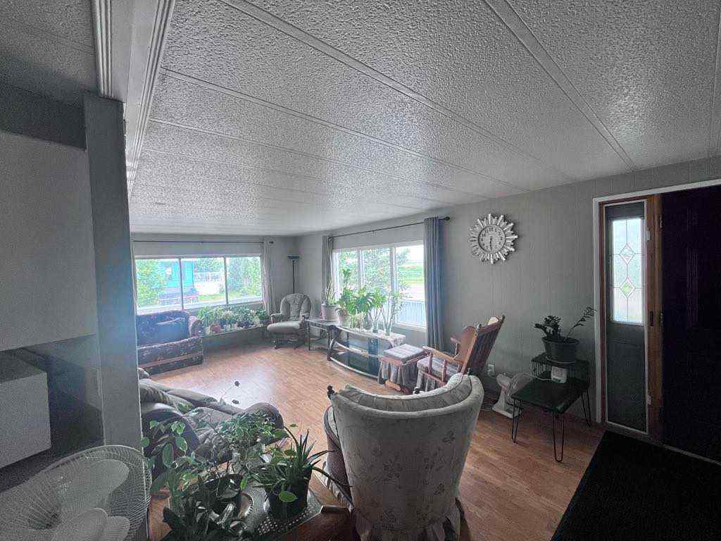 MLS® A2228795 - 608 9 Avenue W in Hanna Hanna, Residential