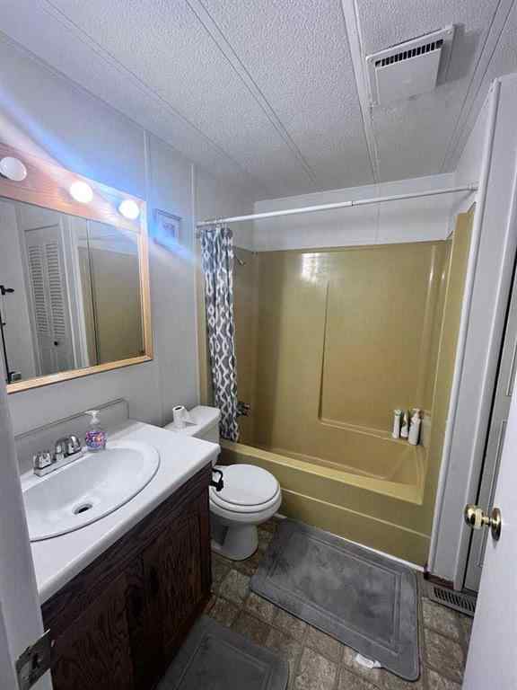 MLS® A2228795 - 608 9 Avenue W in Hanna Hanna, Residential