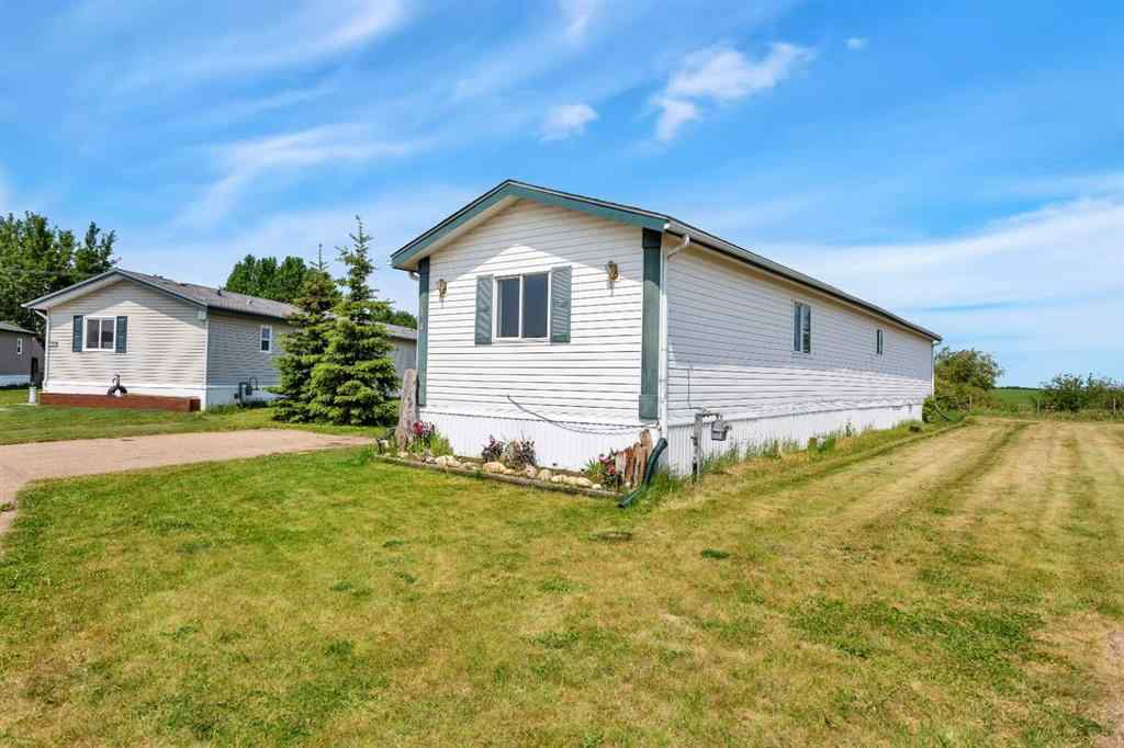 MLS® A2228799 - Unit #108 5823 52 Street  in NONE Eckville, Mobile