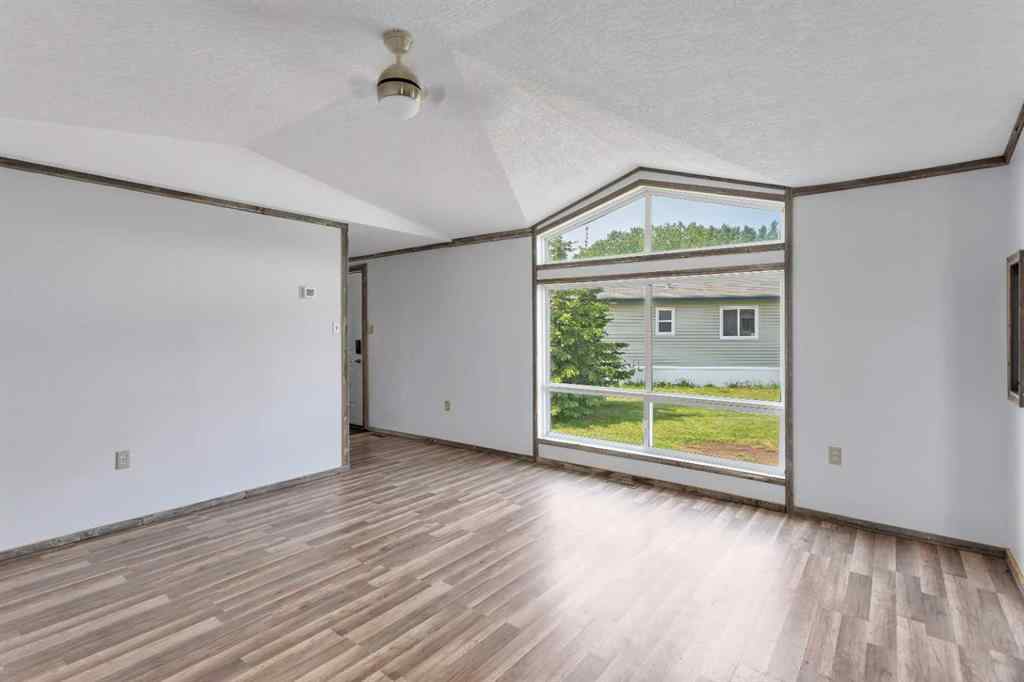 MLS® A2228799 - Unit #108 5823 52 Street  in NONE Eckville, Mobile