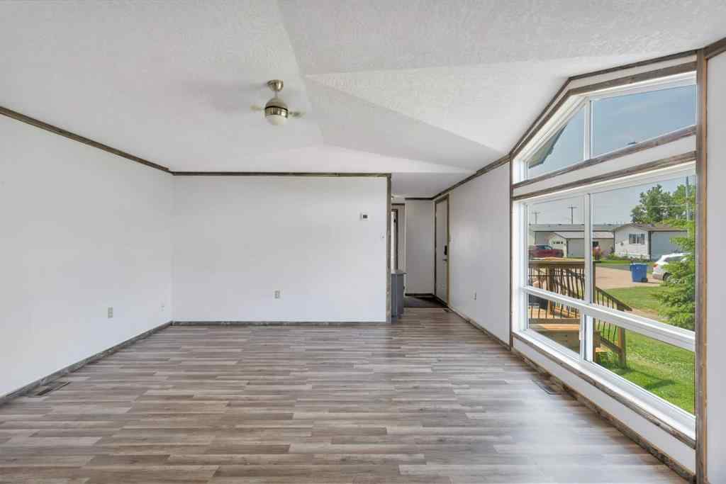 MLS® A2228799 - Unit #108 5823 52 Street  in NONE Eckville, Mobile