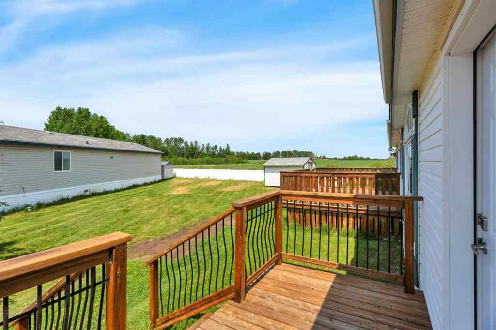 MLS® A2228799 - Unit #108 5823 52 Street  in NONE Eckville, Mobile