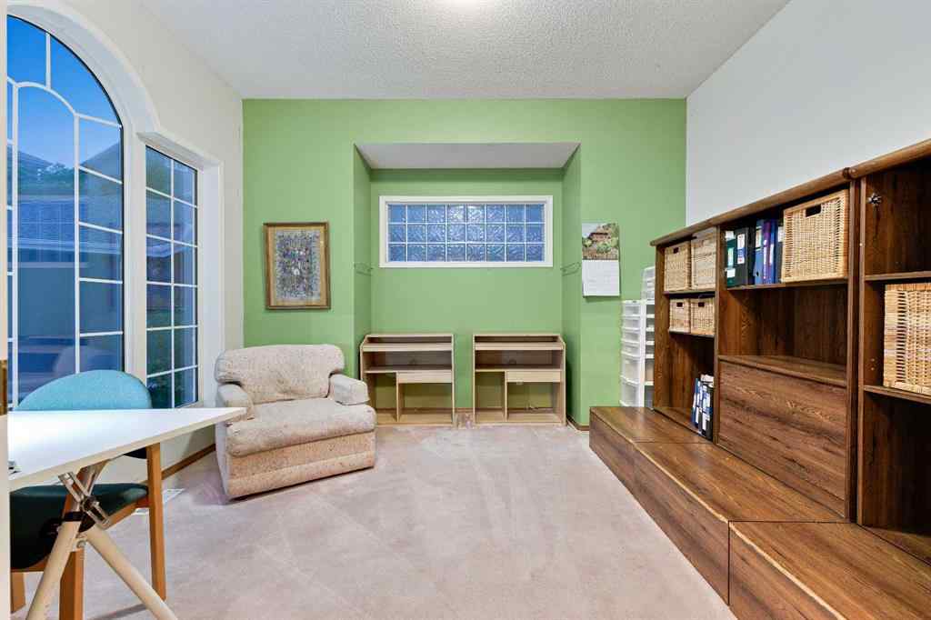 MLS® A2228803 - 30 Patterson Green SW in Patterson Calgary, Residential