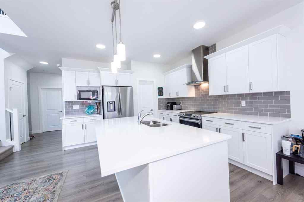 MLS® A2228817 - 547 Clydesdale Way  in Heartland Cochrane, Residential