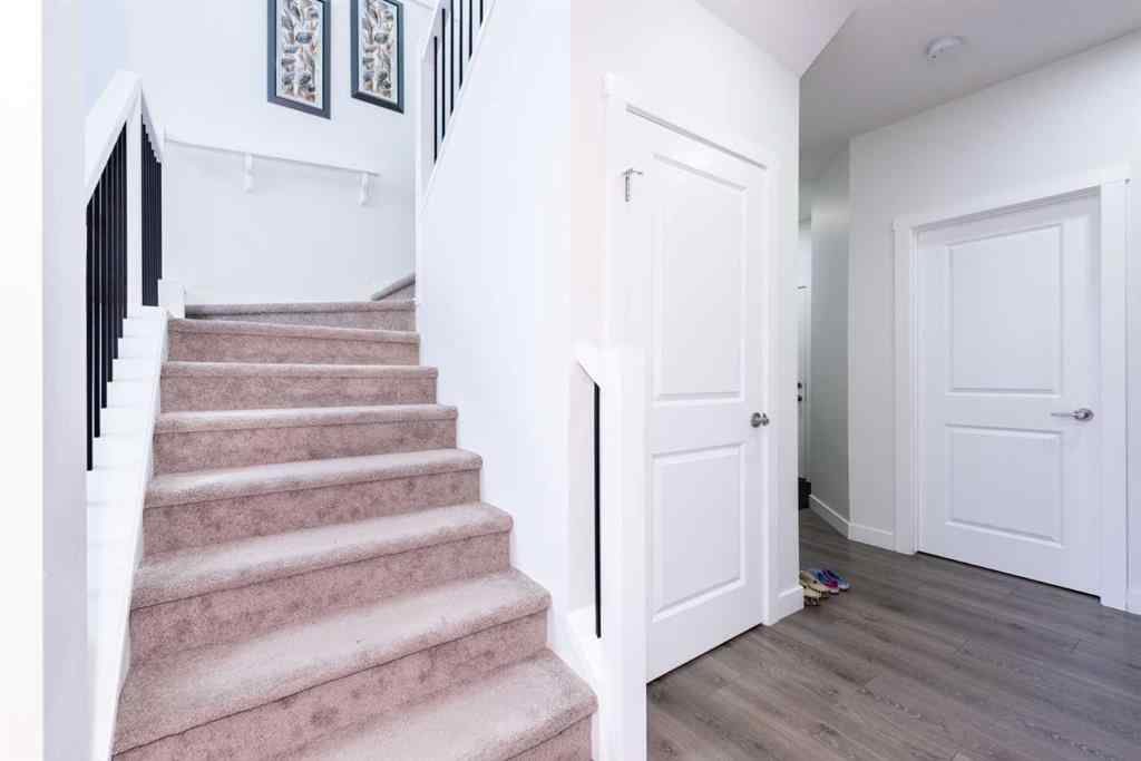 MLS® A2228817 - 547 Clydesdale Way  in Heartland Cochrane, Residential