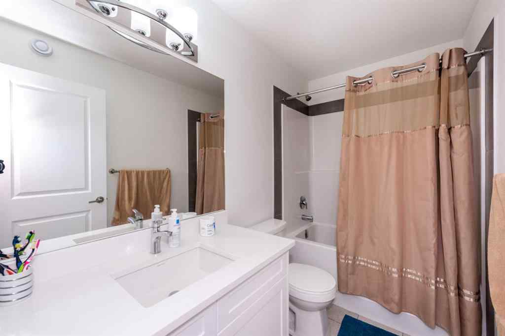 MLS® A2228817 - 547 Clydesdale Way  in Heartland Cochrane, Residential