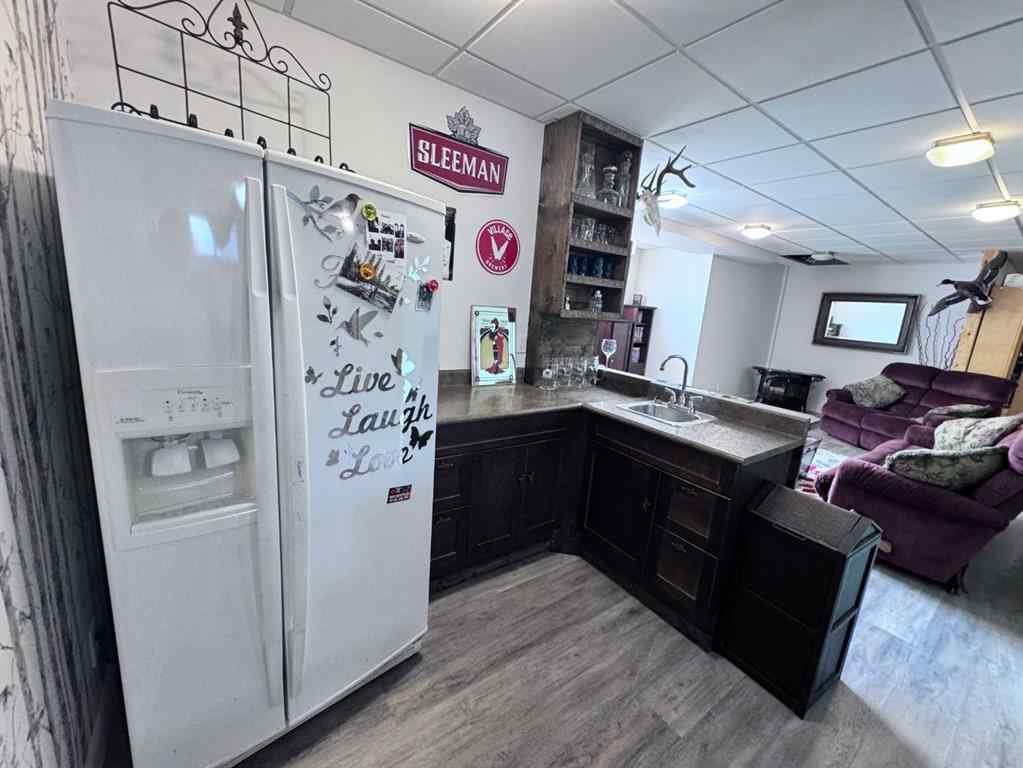 MLS® A2228819 - 4715 Lake Street  in NONE Alix, Residential