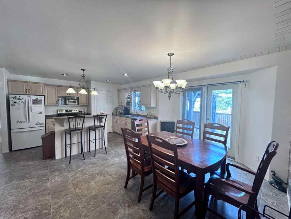 MLS® A2228819 - 4715 Lake Street  in NONE Alix, Residential