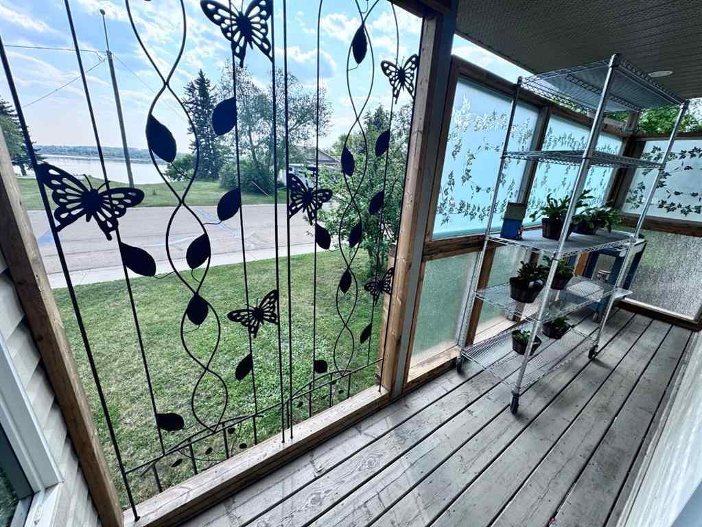 MLS® A2228819 - 4715 Lake Street  in NONE Alix, Residential