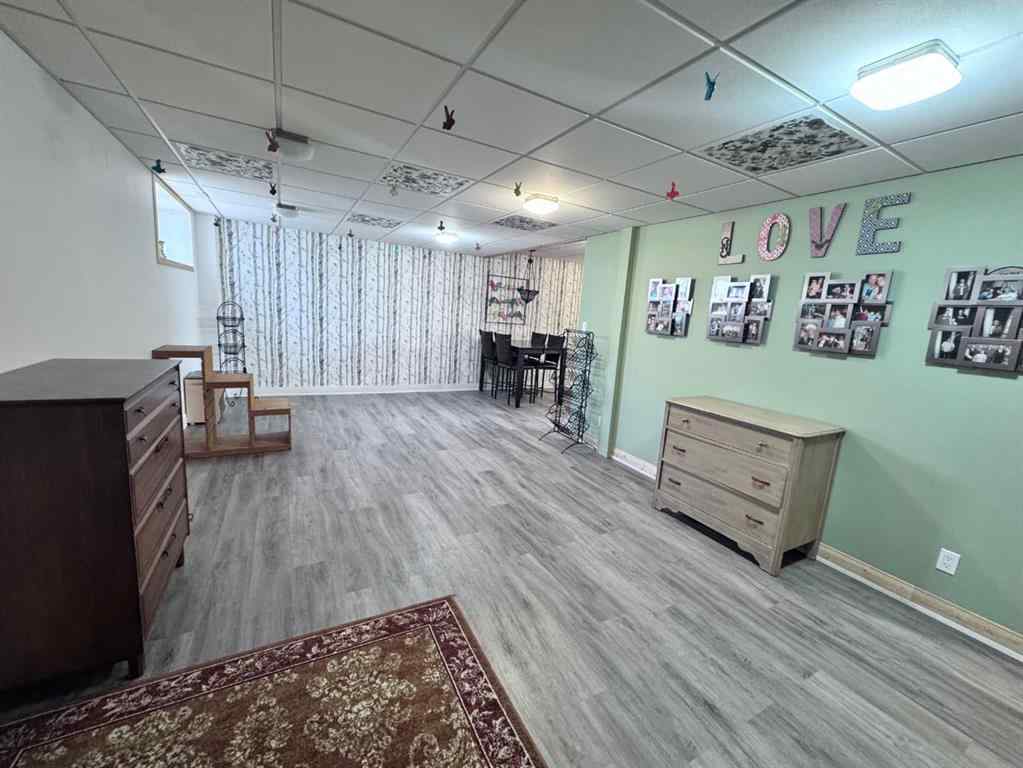 MLS® A2228819 - 4715 Lake Street  in NONE Alix, Residential