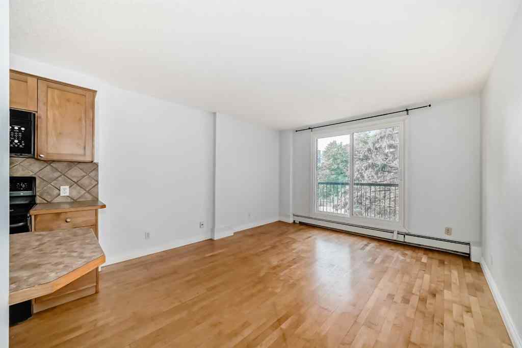 MLS® A2228832 - Unit #301 835 18 Avenue SW in Lower Mount Royal Calgary, Residential