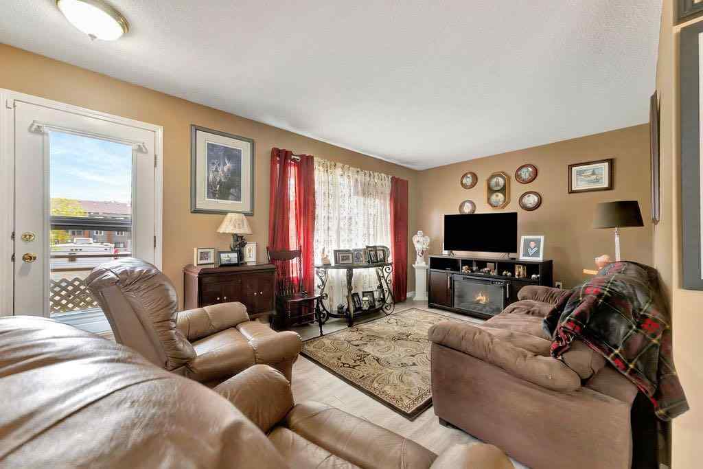 MLS® A2228842 - 5537 50 Avenue   in North Lloydminster Lloydminster, Residential