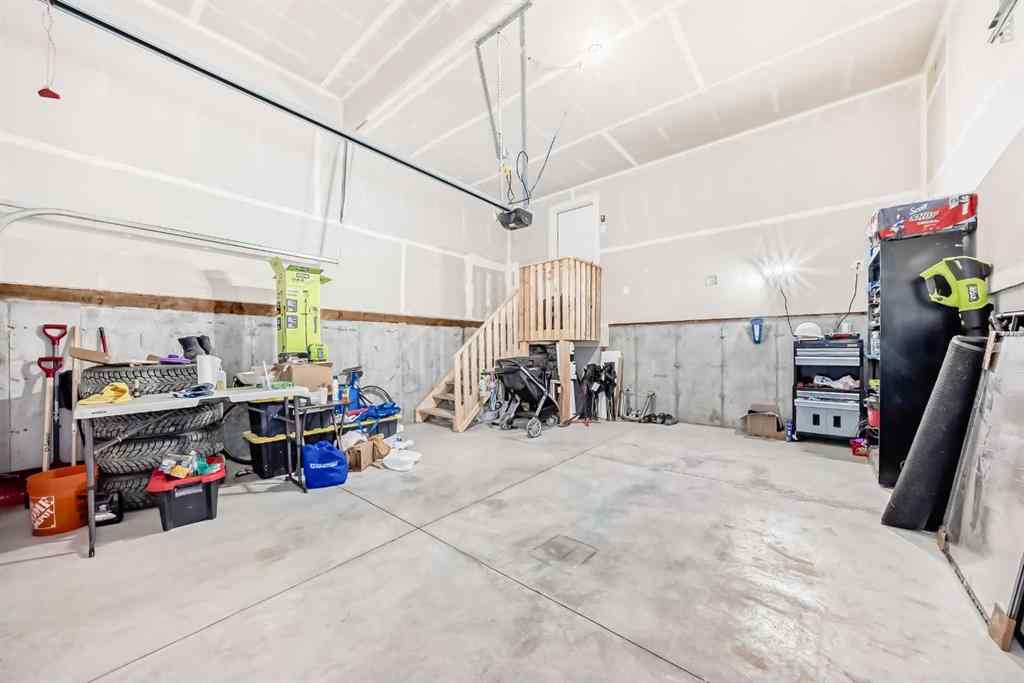 MLS® A2228844 - 181 Yorkville Boulevard SW in Yorkville Calgary, Residential