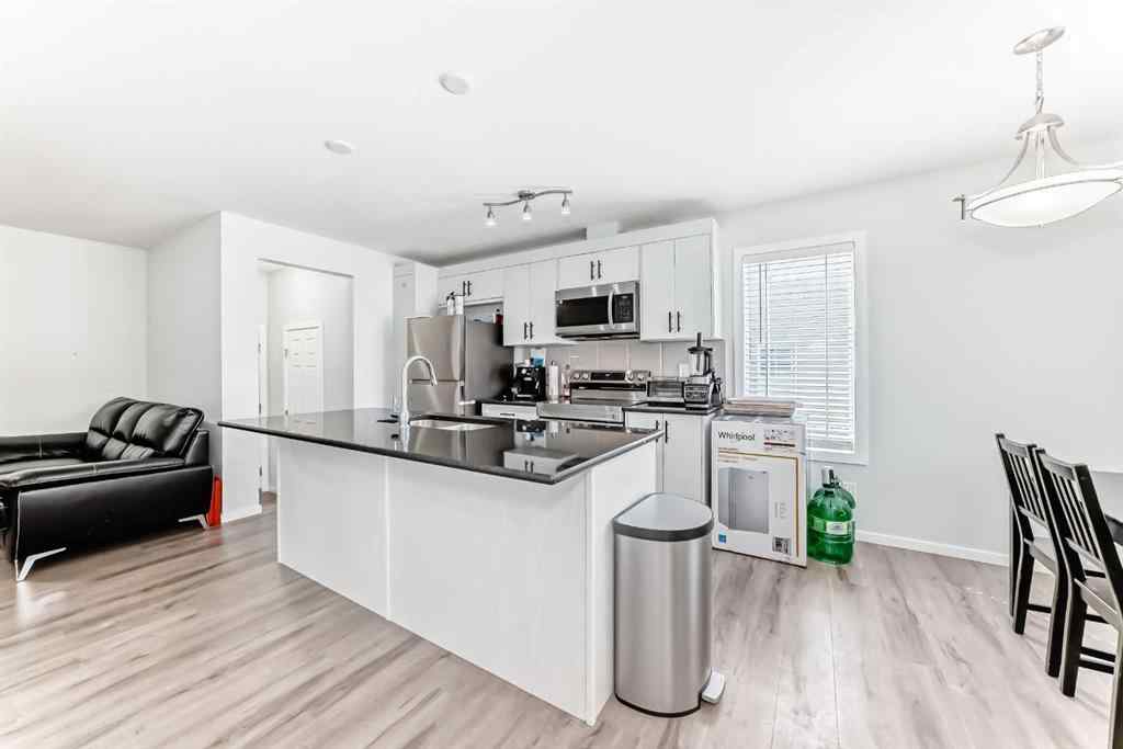 MLS® A2228844 - 181 Yorkville Boulevard SW in Yorkville Calgary, Residential