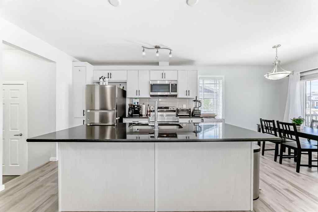 MLS® A2228844 - 181 Yorkville Boulevard SW in Yorkville Calgary, Residential