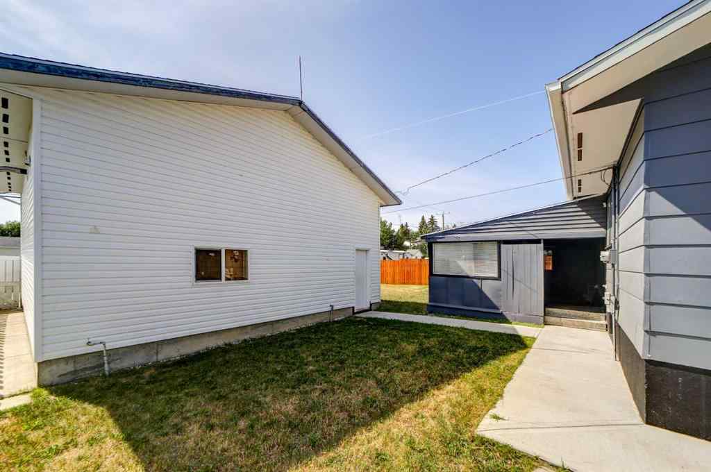 MLS® A2228864 - 340 Canyon Drive  in NONE Pincher Creek, Residential