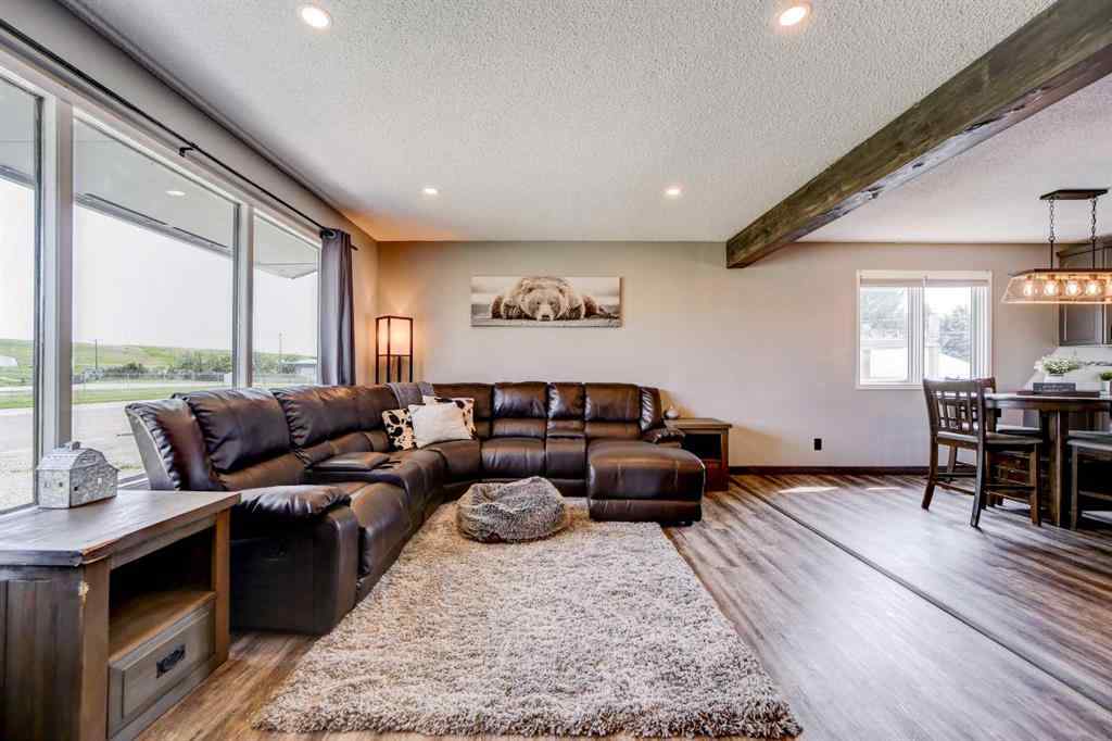 MLS® A2228864 - 340 Canyon Drive  in NONE Pincher Creek, Residential