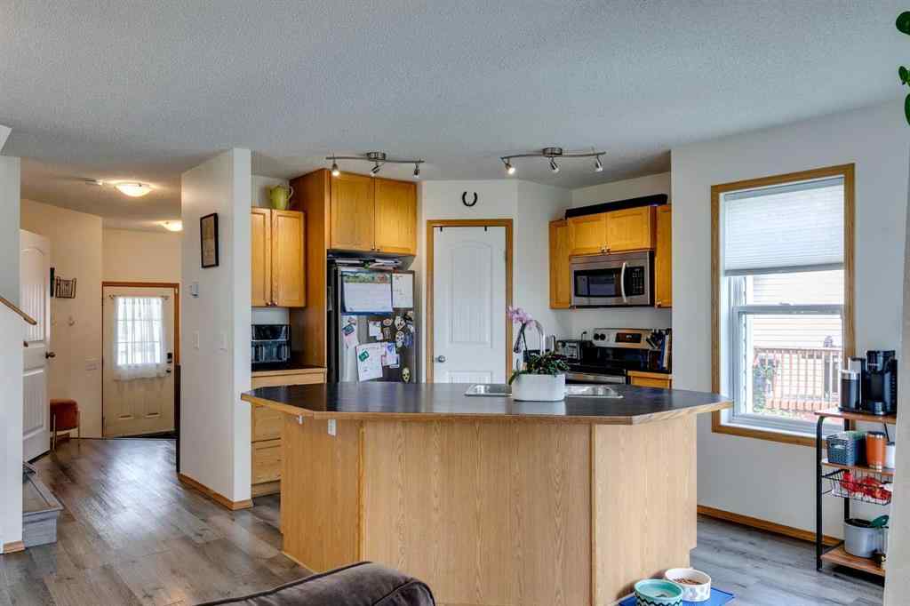 MLS® A2228875 - 190 Everoak Gardens SW in Evergreen Calgary, Residential
