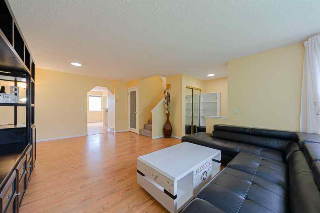 MLS® A2228892 - 265 Fresno Place NE in Monterey Park Calgary, Residential