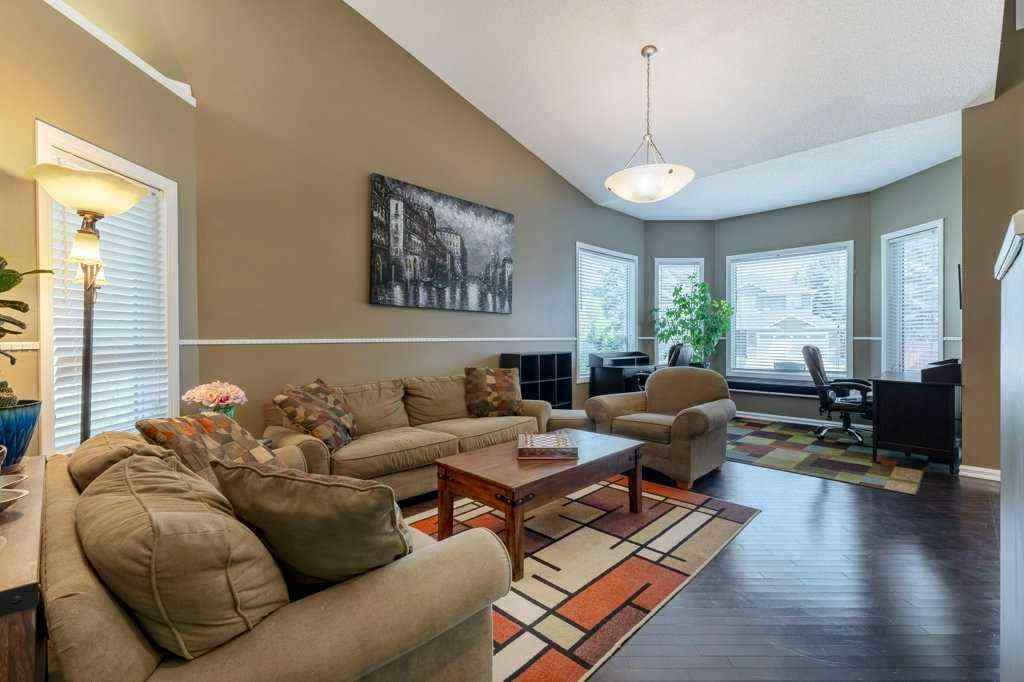 MLS® A2228920 - 119 Valley Ridge Green NW in Valley Ridge Calgary, Residential